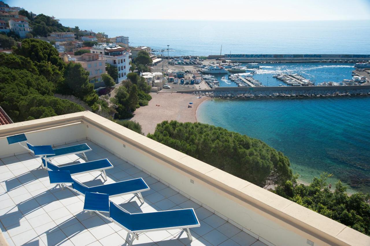 Albergo Miramare Cala Gonone Eksteriør billede