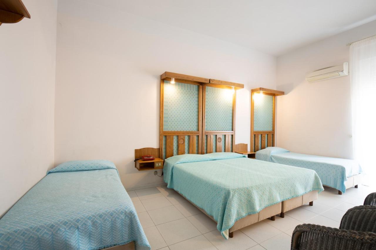 Albergo Miramare Cala Gonone Eksteriør billede