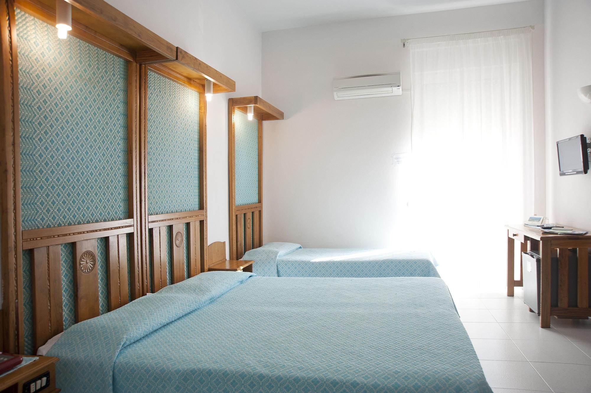 Albergo Miramare Cala Gonone Eksteriør billede